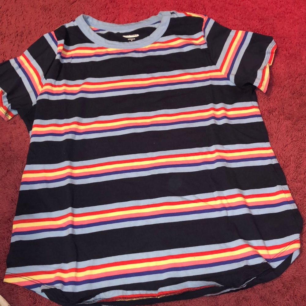 Old Navy T Shirt